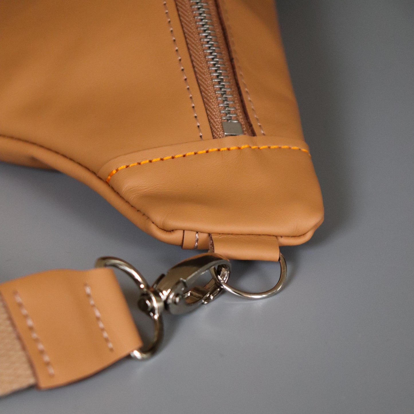 Lederbauchtasche - Feli