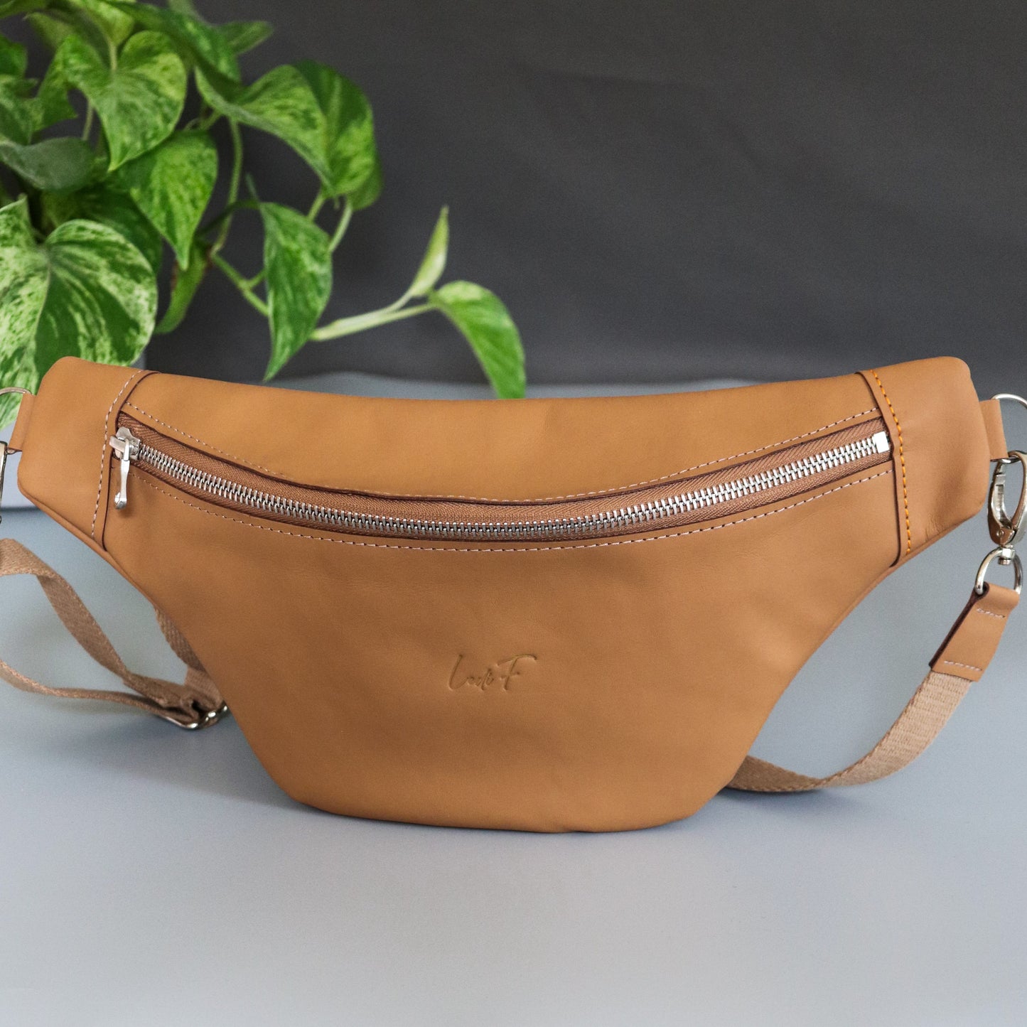 Lederbauchtasche - Feli