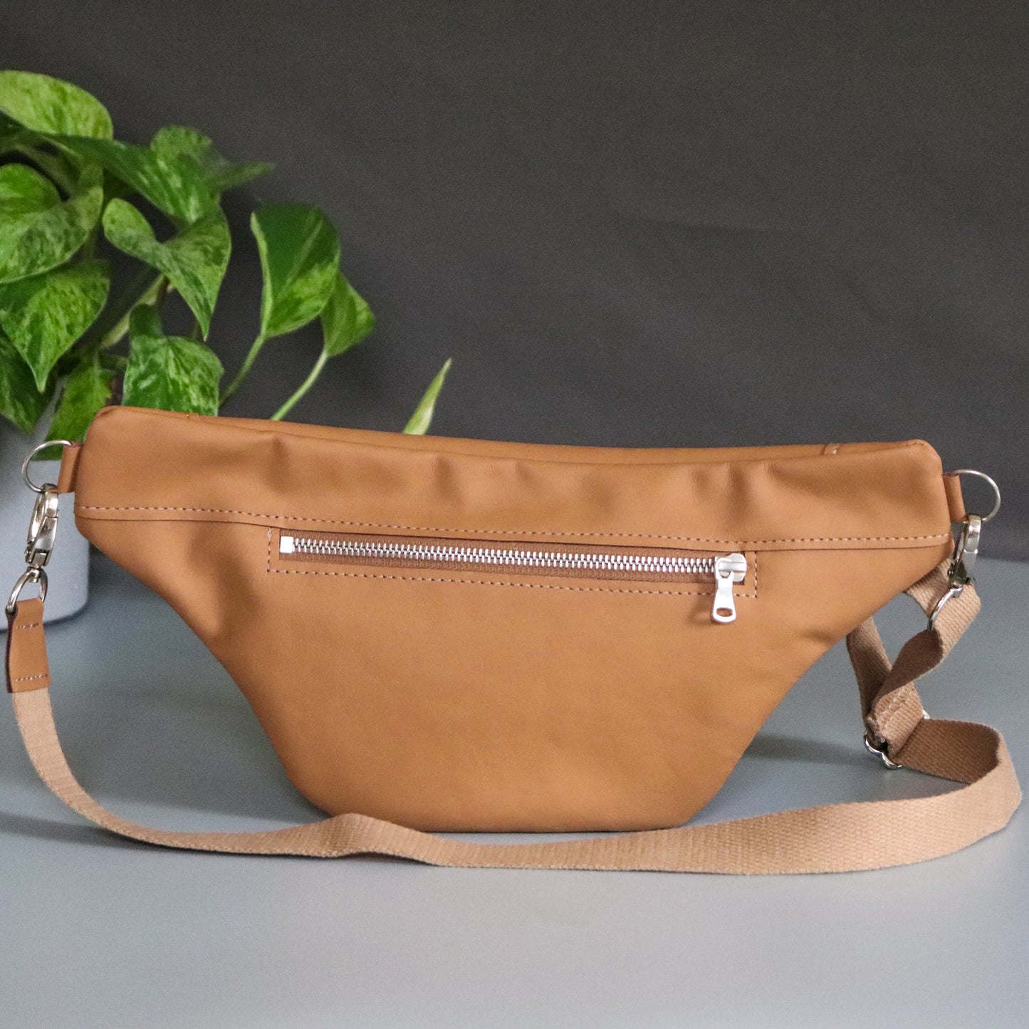 Lederbauchtasche - Feli